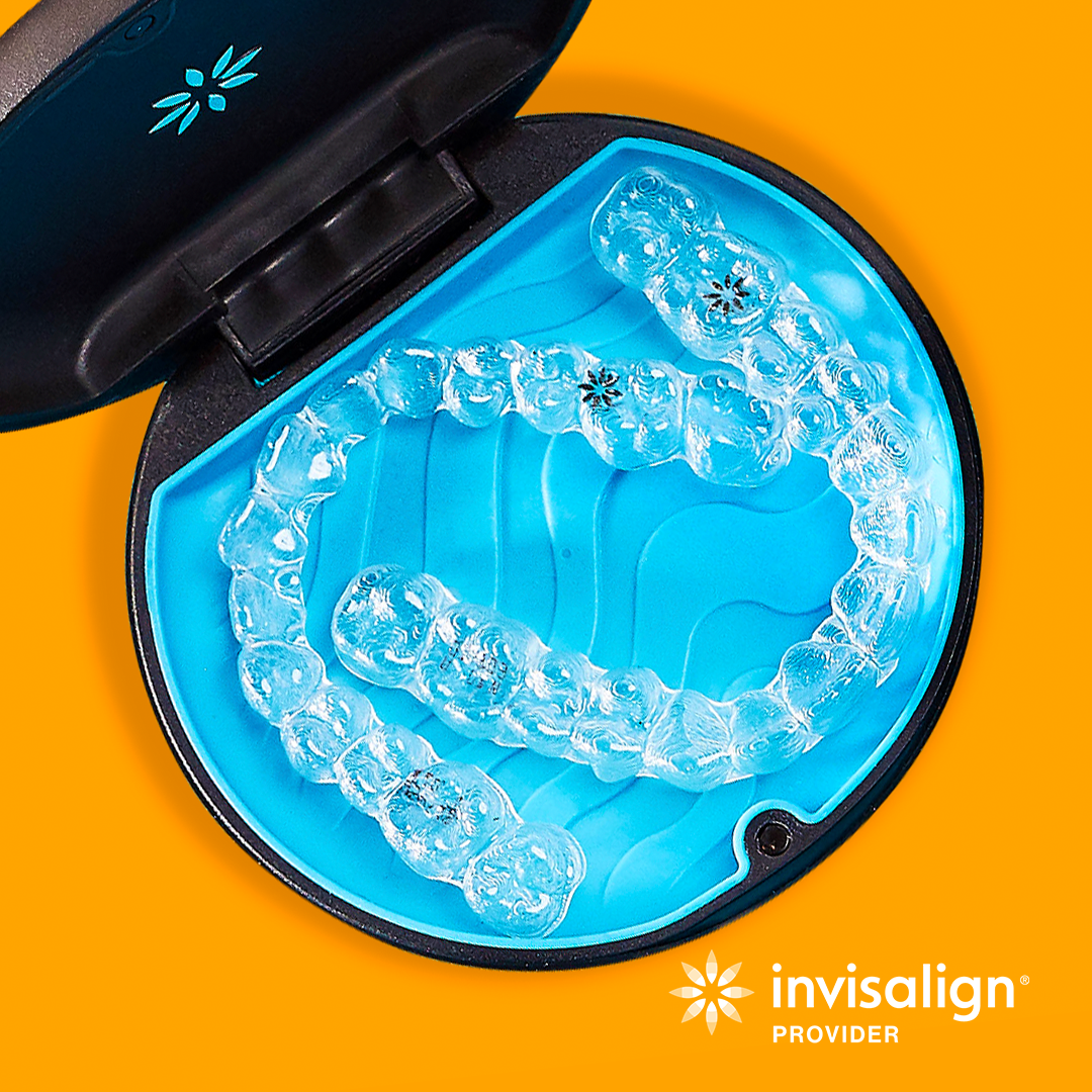 removable invisalign for patients to smile