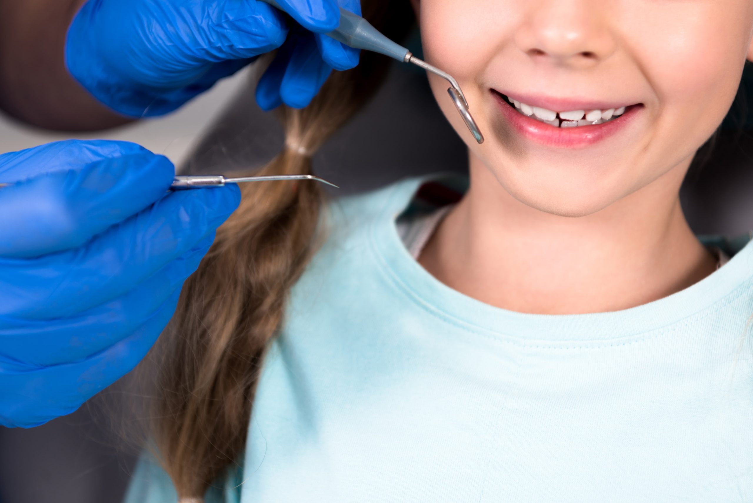 A child who will get x rays and photos taken to determine her course of treatment